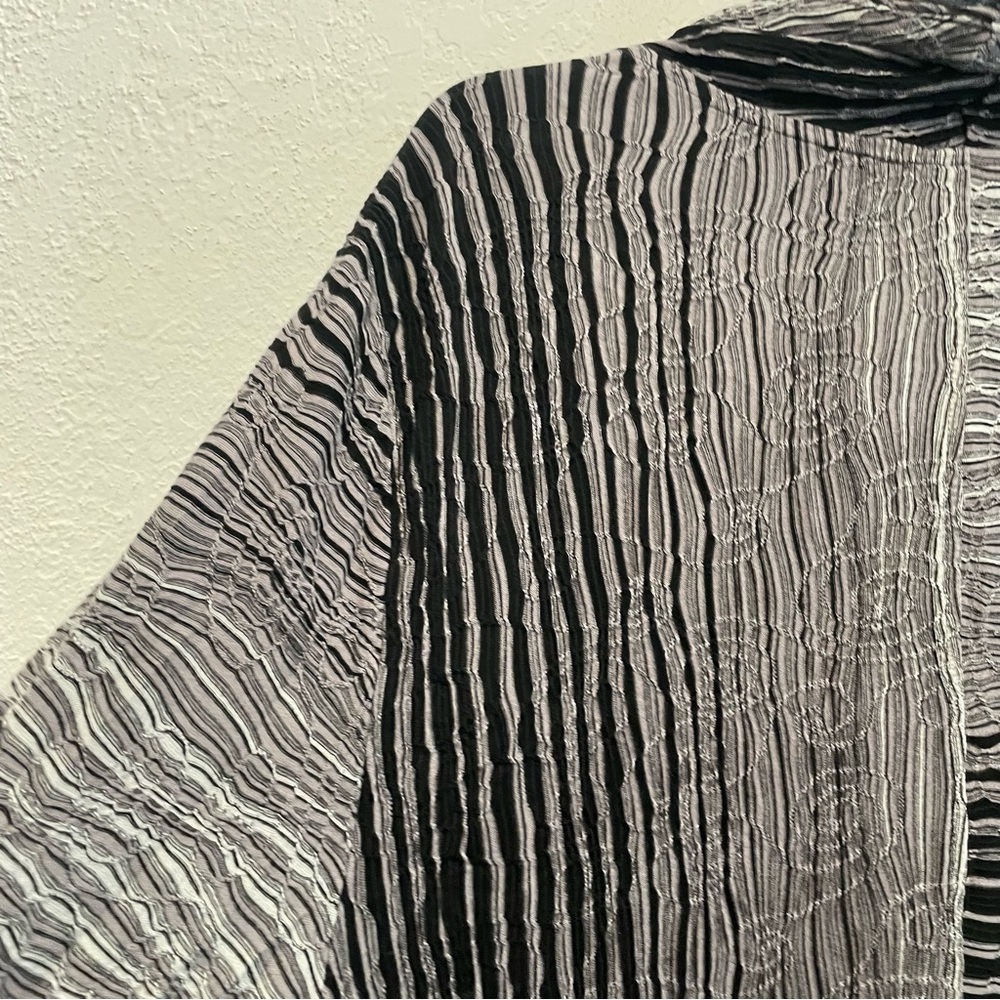Habitat Black & Gray Textured Cowl Neck Top - Picture 6 of 8
